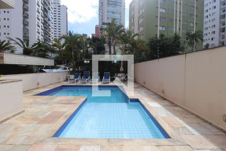Apartamento para alugar com 144m², 3 quartos e 3 vagasÁrea comum - Piscina