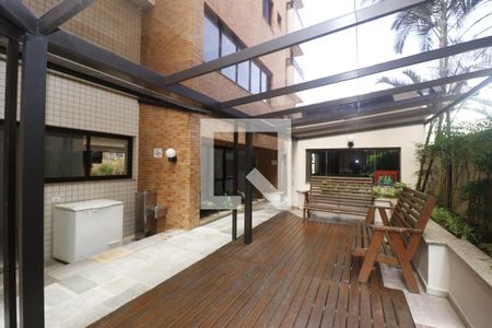 Apartamento para alugar com 144m², 3 quartos e 3 vagasLiving