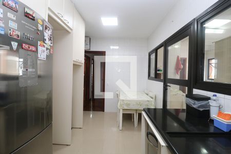 Apartamento para alugar com 144m², 3 quartos e 3 vagasCozinha