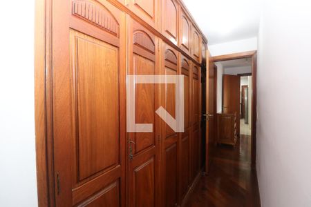 Apartamento para alugar com 144m², 3 quartos e 3 vagasSuíte 1 - Armários