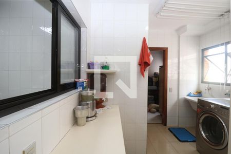 Apartamento para alugar com 144m², 3 quartos e 3 vagasÁrea de Serviço