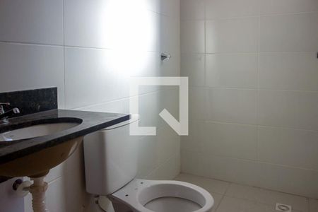 Apartamento para alugar com 51m², 2 quartos e 1 vaga Apartamento para alugar com 51m², 2 quartos e 1 vagaBanheiro da Suíte 1