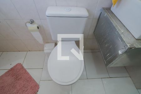 Casa à venda com 100m², 2 quartos e sem vagaBanheiro da Quarto 2