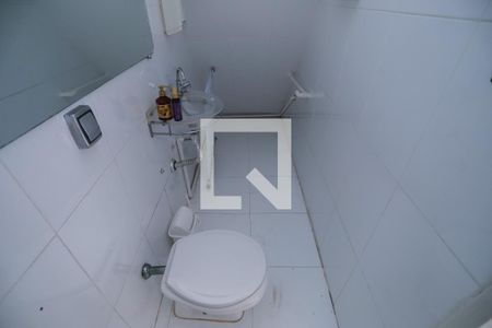 Casa à venda com 100m², 2 quartos e sem vagaLavabo