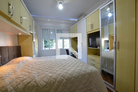 Casa à venda com 250m², 4 quartos e 2 vagasSuíte