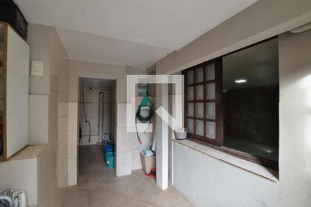 Casa à venda com 250m², 4 quartos e 2 vagasÁrea de Serviço