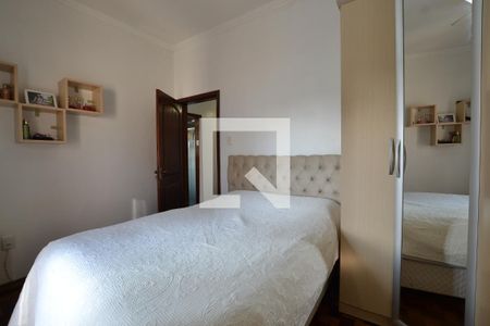 Casa à venda com 250m², 4 quartos e 2 vagasQuarto