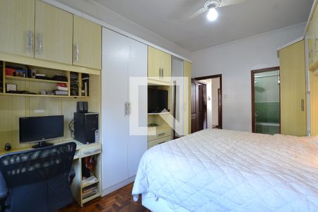 Casa à venda com 250m², 4 quartos e 2 vagasSuíte