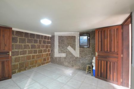 Casa à venda com 250m², 4 quartos e 2 vagasQuarto/Reversível