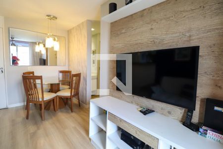 Sala de apartamento para alugar com 2 quartos, 50m² em Anil, Rio de Janeiro