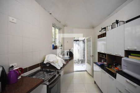 Casa para alugar com 380m², 5 quartos e 3 vagasCozinha