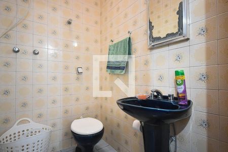 Casa para alugar com 380m², 5 quartos e 3 vagasBanheiro 2