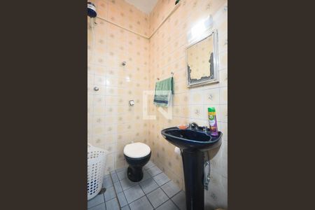 Casa para alugar com 380m², 5 quartos e 3 vagasBanheiro 2