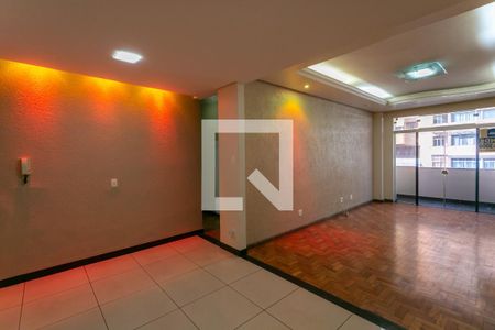 Sala de apartamento para alugar com 3 quartos, 150m² em Centro, Belo Horizonte
