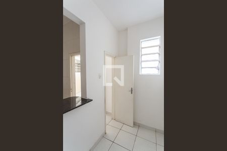 Apartamento à venda com 90m², 3 quartos e sem vaga Apartamento à venda com 90m², 3 quartos e sem vagaCopa