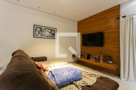 Sala 1 de casa à venda com 3 quartos, 200m² em Vila Bertioga, São Paulo