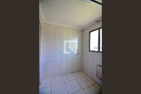 Apartamento para alugar com 70m², 2 quartos e 1 vagaÁrea de Serviço