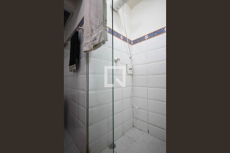 Casa à venda com 600m², 4 quartos e 3 vagas Casa à venda com 600m², 4 quartos e 3 vagasBanheiro suíte 4