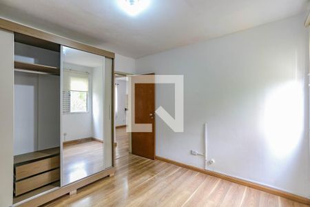 Quarto 2 de apartamento para alugar com 2 quartos, 49m² em Vila Vermelha, São Paulo