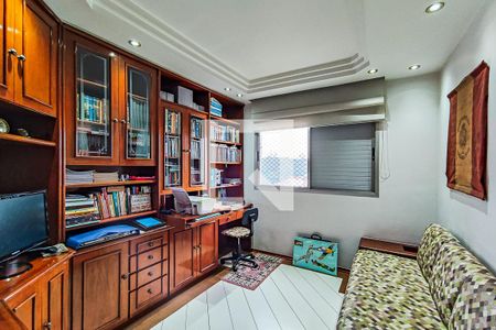 Apartamento à venda com 176m², 4 quartos e 3 vagasEscritório / Quarto