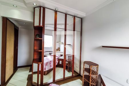 Apartamento à venda com 176m², 4 quartos e 3 vagasSuíte 2