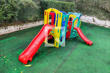 Apartamento à venda com 176m², 4 quartos e 3 vagasÁrea Comum - Playground