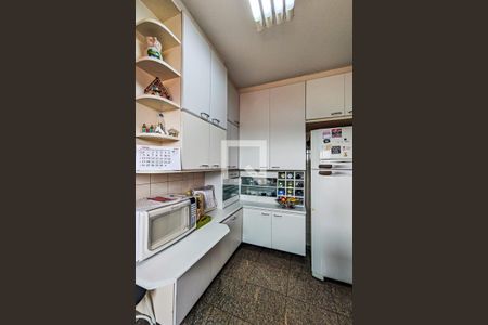 Apartamento à venda com 176m², 4 quartos e 3 vagasCozinha