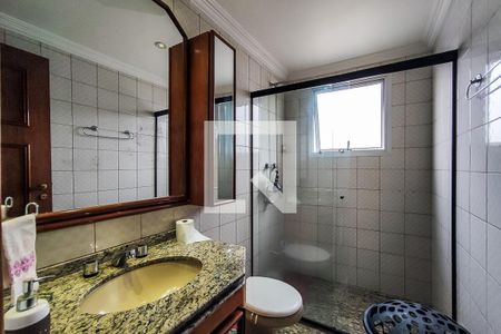 Apartamento à venda com 176m², 4 quartos e 3 vagasBanheiro Suíte 2