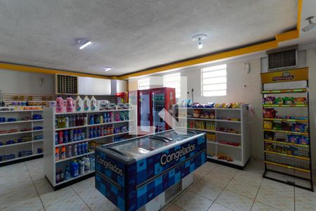 Apartamento à venda com 65m², 2 quartos e 1 vagaÁrea Comum  - Loja de Conveniência