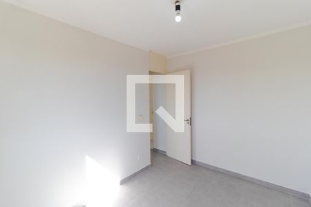 Apartamento à venda com 65m², 2 quartos e 1 vagaQuarto 02