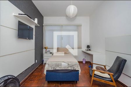 Casa à venda com 248m², 4 quartos e 4 vagas Casa à venda com 248m², 4 quartos e 4 vagasQuarto 2