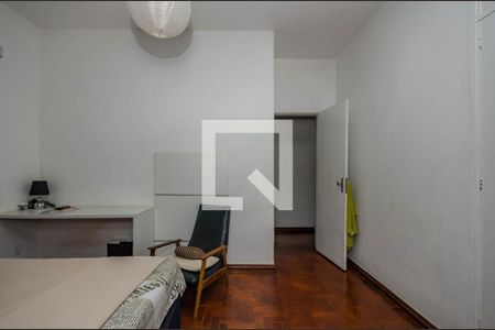 Casa à venda com 248m², 4 quartos e 4 vagas Casa à venda com 248m², 4 quartos e 4 vagasQuarto 2