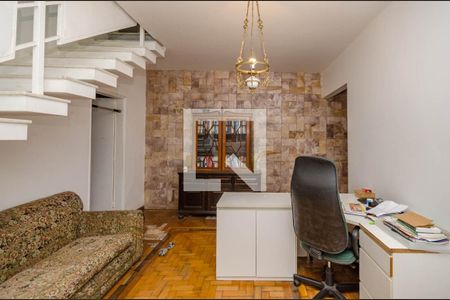 Casa à venda com 248m², 4 quartos e 4 vagas Casa à venda com 248m², 4 quartos e 4 vagasSala piso inferior