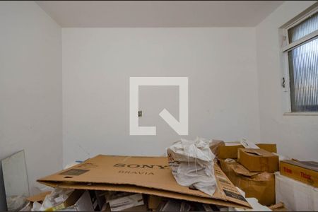 Casa à venda com 248m², 4 quartos e 4 vagas Casa à venda com 248m², 4 quartos e 4 vagasQuarto 4