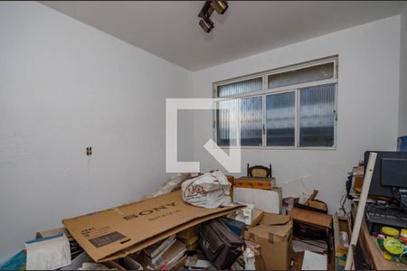 Casa à venda com 248m², 4 quartos e 4 vagas Casa à venda com 248m², 4 quartos e 4 vagasQuarto 4