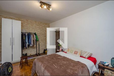 Casa à venda com 248m², 4 quartos e 4 vagas Casa à venda com 248m², 4 quartos e 4 vagasQuarto 3