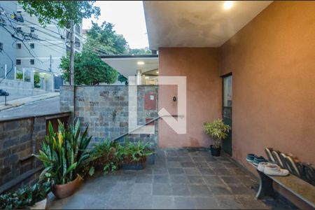 Casa à venda com 248m², 4 quartos e 4 vagas Casa à venda com 248m², 4 quartos e 4 vagasVaranda da Sala 1