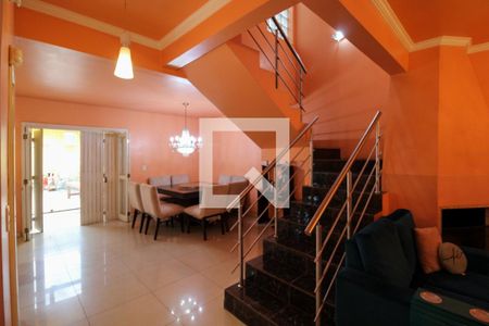 Sala de casa para alugar com 4 quartos, 310m² em Marechal Rondon, Canoas