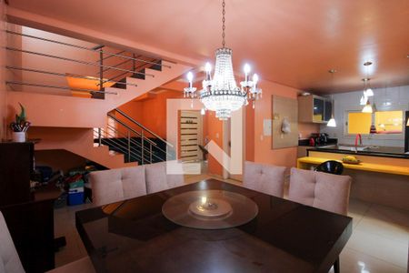 Sala de casa para alugar com 4 quartos, 310m² em Marechal Rondon, Canoas