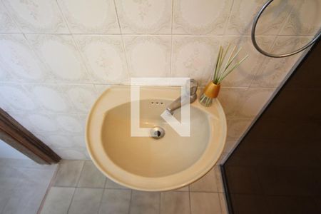 Casa à venda com 110m², 2 quartos e sem vagaBanheiro