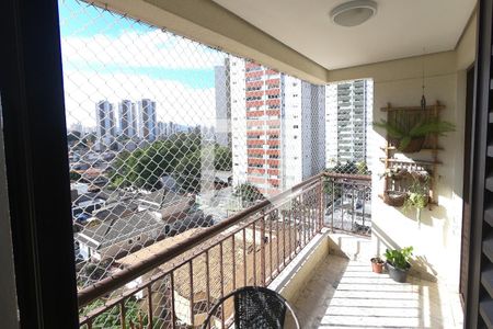 Apartamento à venda com 240m², 4 quartos e 3 vagasVista do Quarto 1