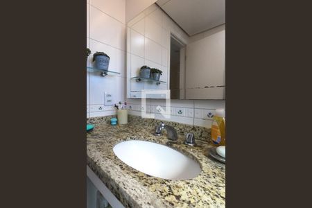 Apartamento à venda com 240m², 4 quartos e 3 vagasBanheiro 1