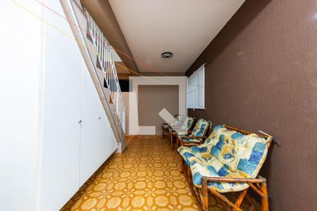 Casa à venda com 145m², 2 quartos e 2 vagas Casa à venda com 145m², 2 quartos e 2 vagasEscritório