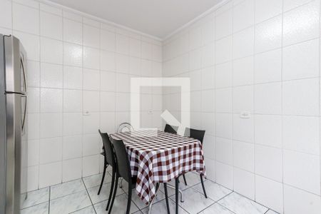 Casa à venda com 100m², 2 quartos e 2 vagas Casa à venda com 100m², 2 quartos e 2 vagasCozinha
