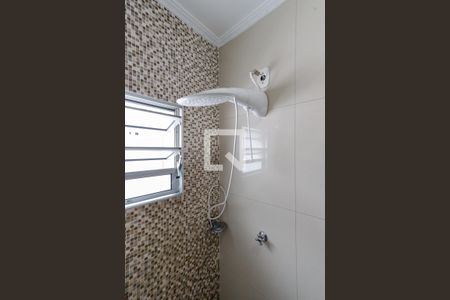 Casa à venda com 100m², 2 quartos e 2 vagas Casa à venda com 100m², 2 quartos e 2 vagasBanheiro da Suíte 1