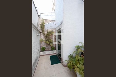 Apartamento à venda com 80m², 3 quartos e 1 vaga Apartamento à venda com 80m², 3 quartos e 1 vagaEntrada