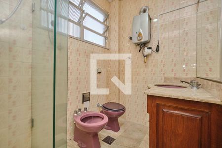 Apartamento à venda com 185m², 3 quartos e 1 vagaBanheiro Social