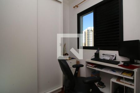 Apartamento à venda com 234m², 3 quartos e 4 vagasQuarto de Serviço