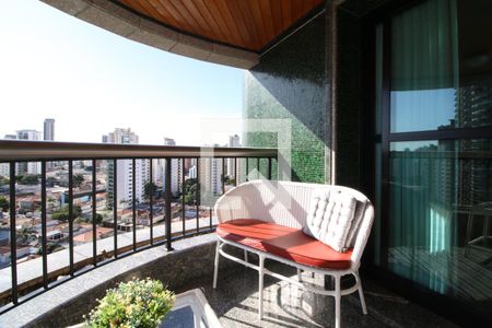 Apartamento à venda com 234m², 3 quartos e 4 vagasVaranda da Sala