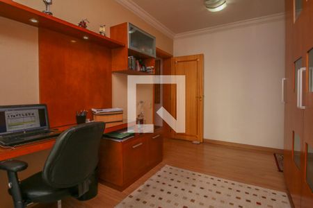 Apartamento à venda com 234m², 3 quartos e 4 vagasEscritório